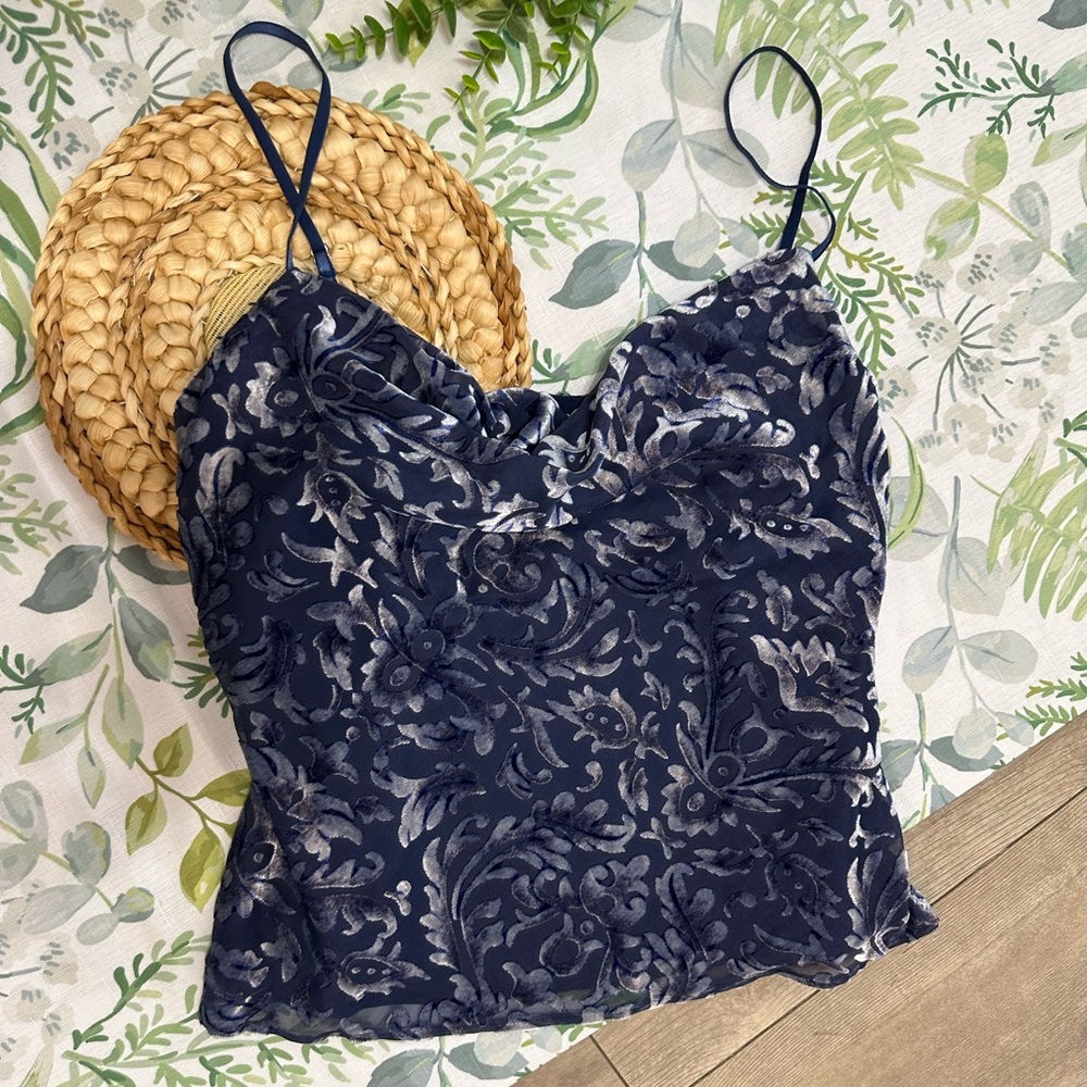 New Majorelle Women’s Velvet Cami Tank Top 90s Style Size Small - Picture 9 of 16